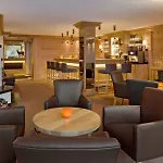 Ξενοδοχείο Hotel Holiday 3*