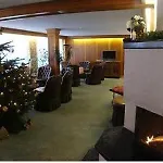 Hotel Holiday Ζερμάτ