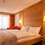Hotel Holiday Ζερμάτ
