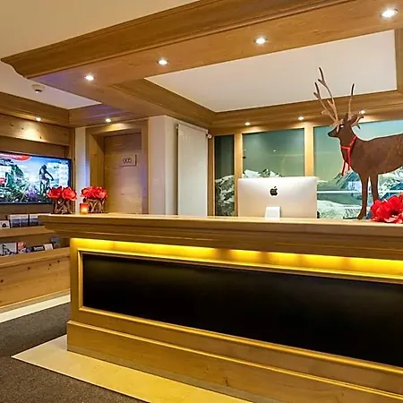 Hotel Holiday Hotel 3*