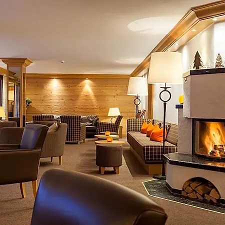 Hotel Holiday 3*