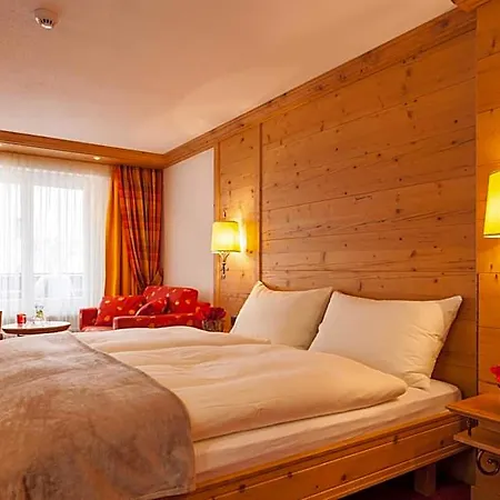 Hotel Holiday Hotel