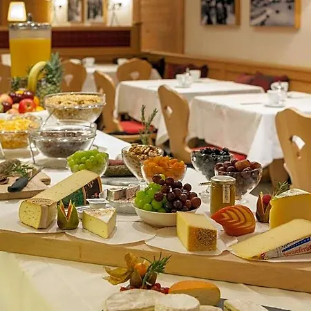 Hotel Hotel Holiday