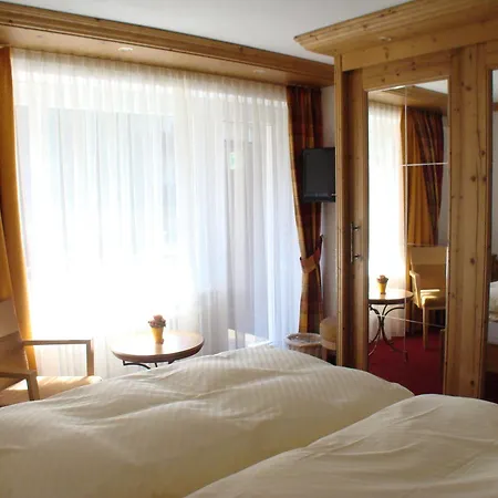 Hotel Holiday Hotel