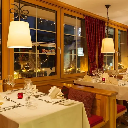 Hotel Holiday Церматт
