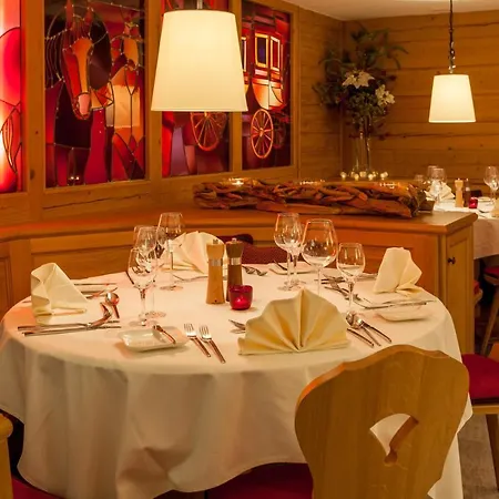 Hotel Holiday 3*