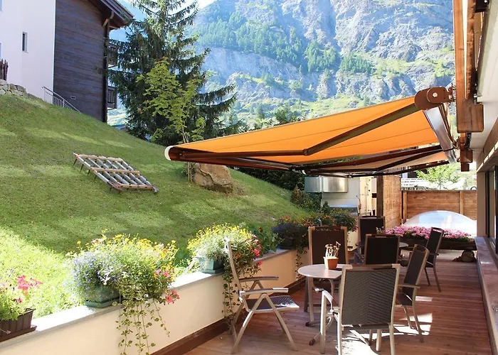 Hotel Holiday Hotel 3*