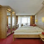 Hotel Hotel Holiday 3*