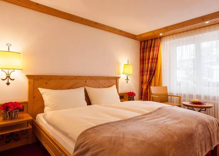 Hotell Hotel Holiday Zermatt