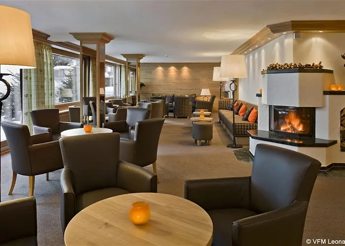 Hotell Hotel Holiday 3*