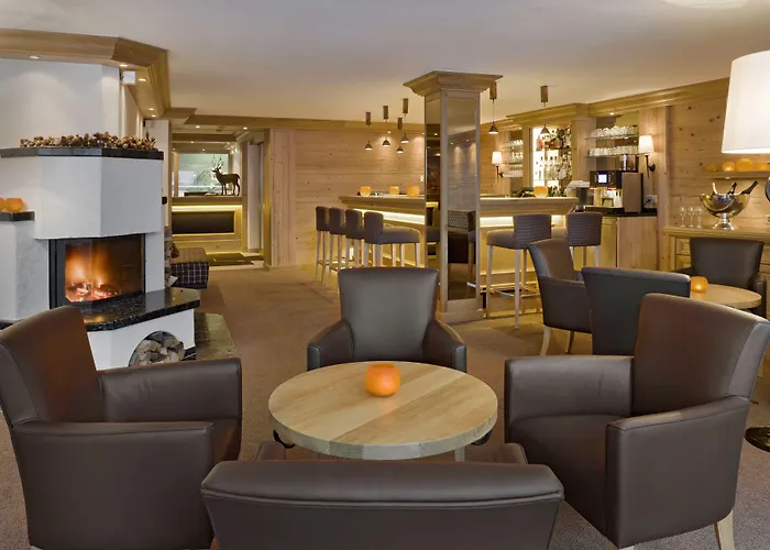 Hotell Hotel Holiday 3*