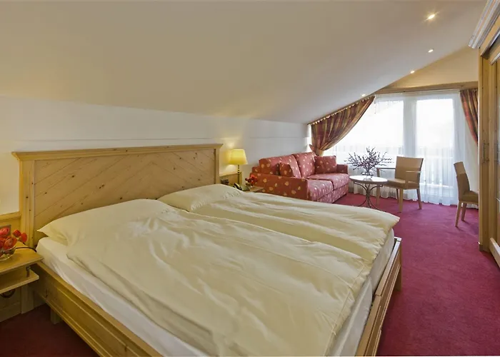 Hotel Holiday 3* Zermatt