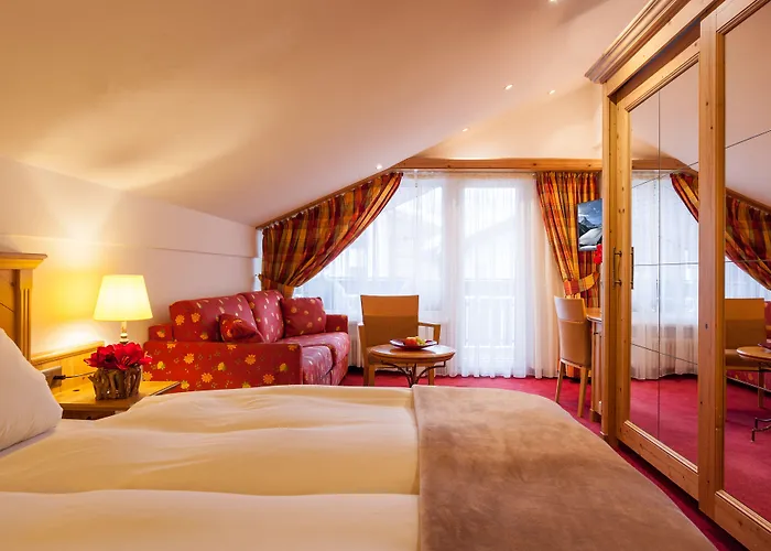 Hotell Hotel Holiday