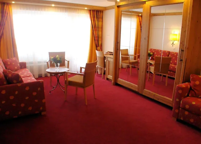 Hotel Holiday Hotell